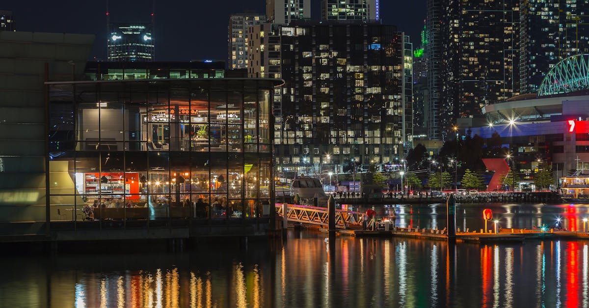 Navigating Customer Feedback Platforms for Reliable Window Company Insights